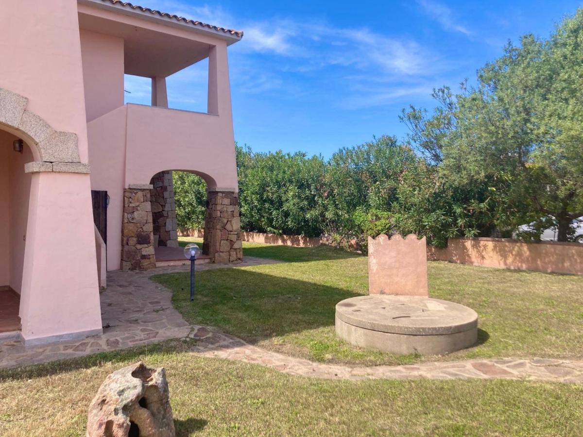 Iss Travel, Le Carrube Two Bedrooms Apartments With Air Conditioning San Teodoro  Exterior foto