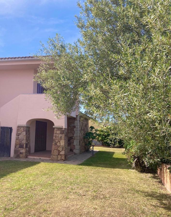 Iss Travel, Le Carrube Two Bedrooms Apartments With Air Conditioning San Teodoro  Exterior foto