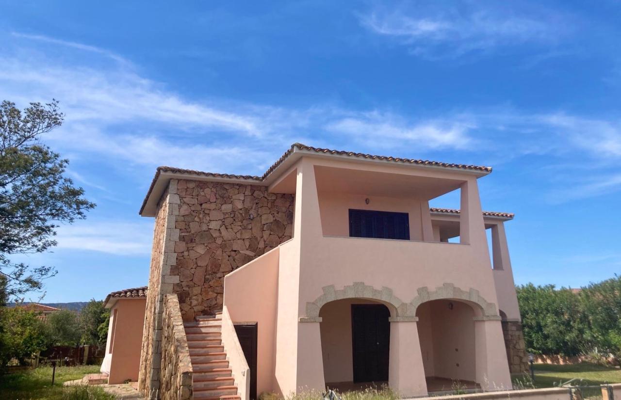 Iss Travel, Le Carrube Two Bedrooms Apartments With Air Conditioning San Teodoro  Exterior foto