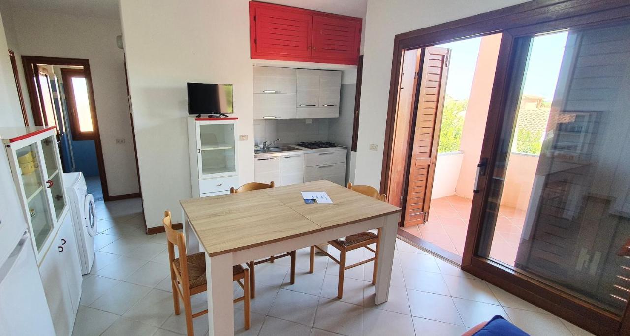 Iss Travel, Le Carrube Two Bedrooms Apartments With Air Conditioning San Teodoro  Exterior foto