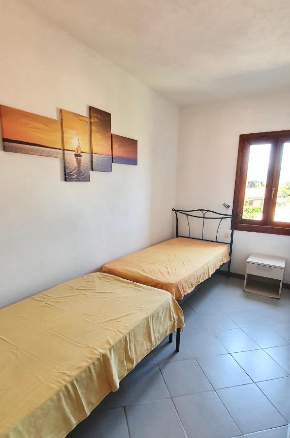 Iss Travel, Le Carrube Two Bedrooms Apartments With Air Conditioning San Teodoro  Exterior foto